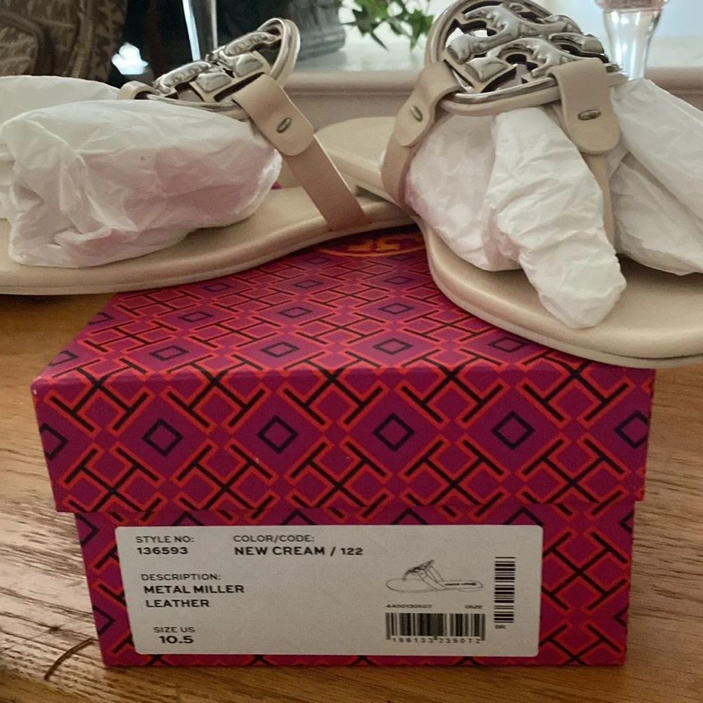Tory Burch Metal Miller Leather - Picture 4 of 7